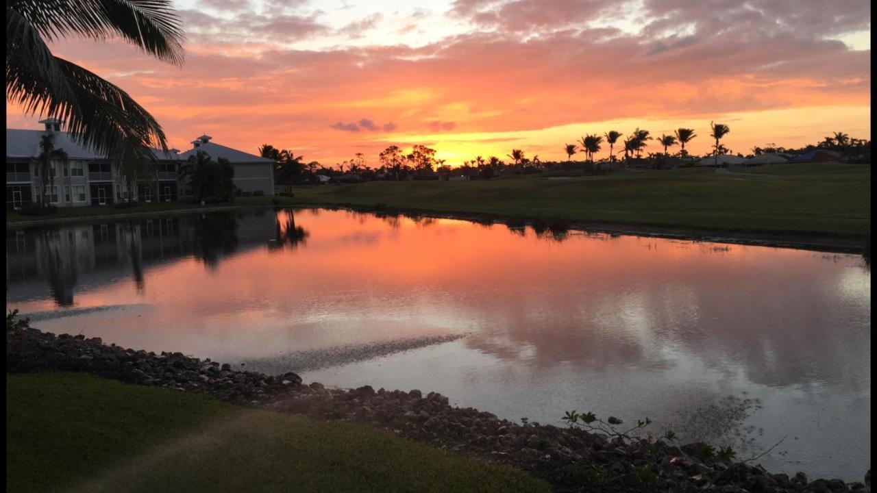 Greenlinks At Lely Luxury White Orchid Fully Renovated Modern 1St Floor 3Bdr Golf Resort Villa Naples Exterior photo