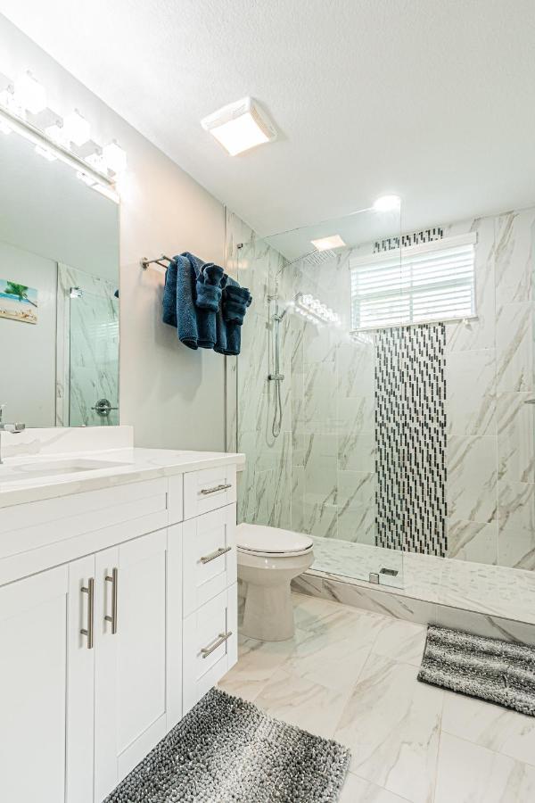 Greenlinks At Lely Luxury White Orchid Fully Renovated Modern 1St Floor 3Bdr Golf Resort Villa Naples Exterior photo