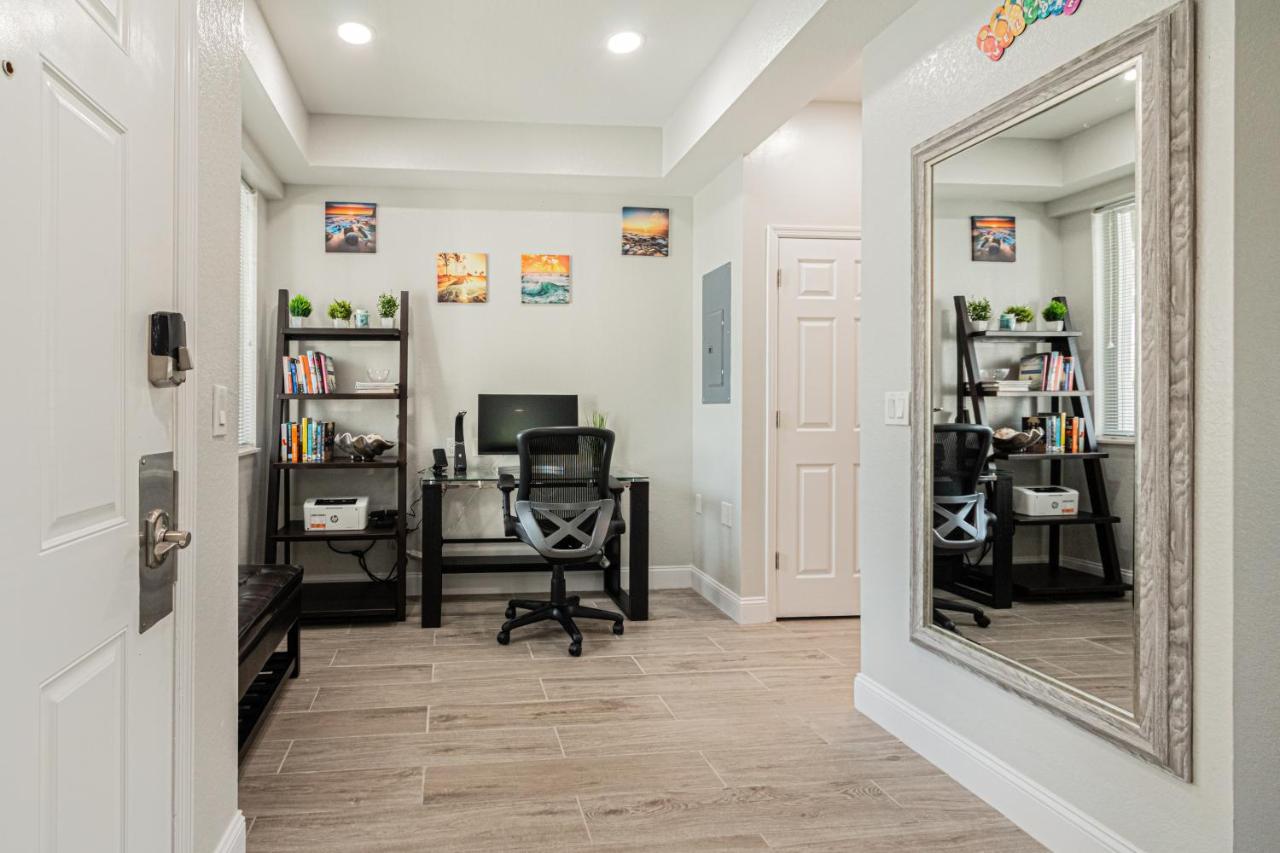 Greenlinks At Lely Luxury White Orchid Fully Renovated Modern 1St Floor 3Bdr Golf Resort Villa Naples Exterior photo