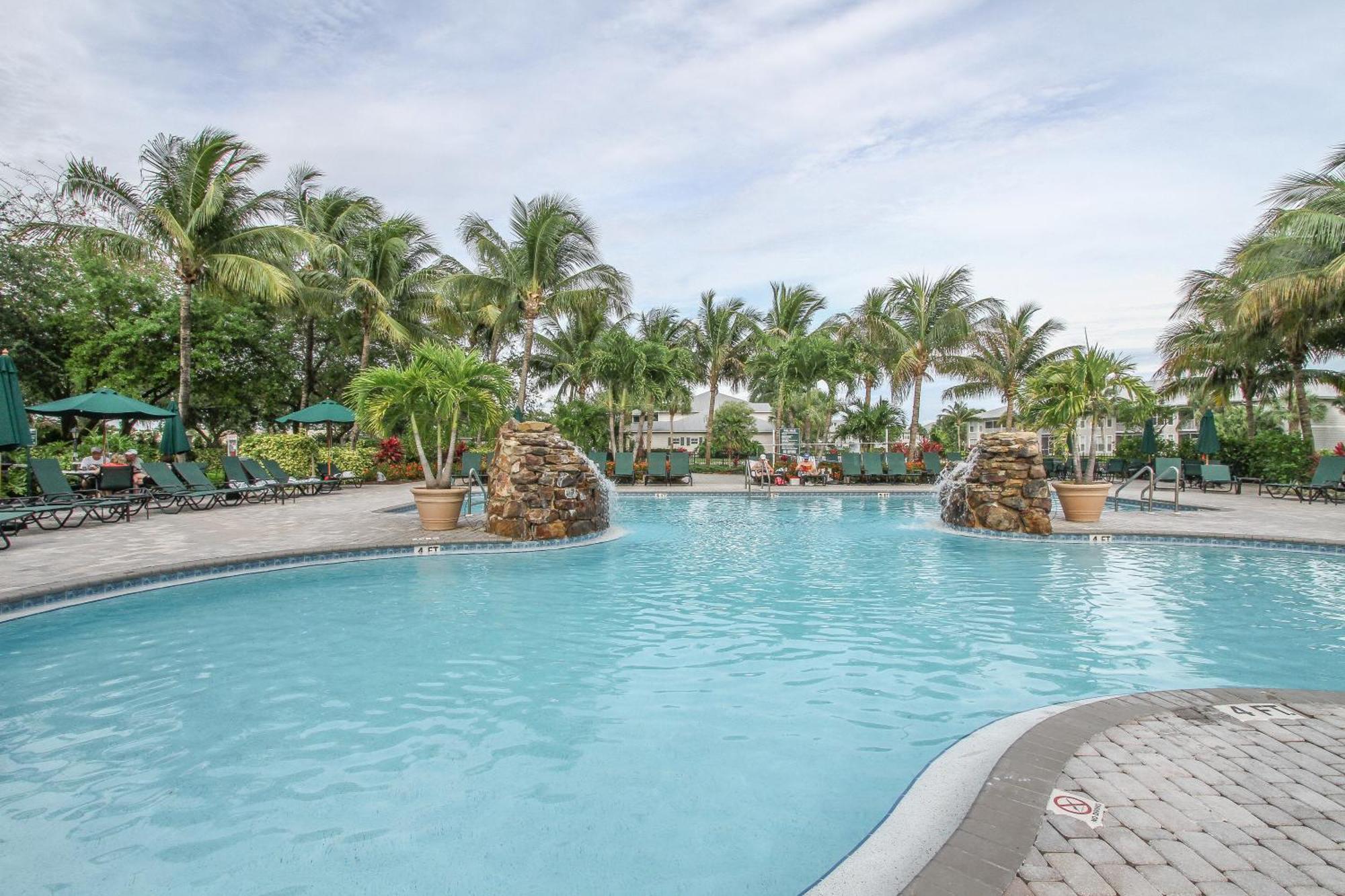 Greenlinks At Lely Luxury White Orchid Fully Renovated Modern 1St Floor 3Bdr Golf Resort Villa Naples Exterior photo